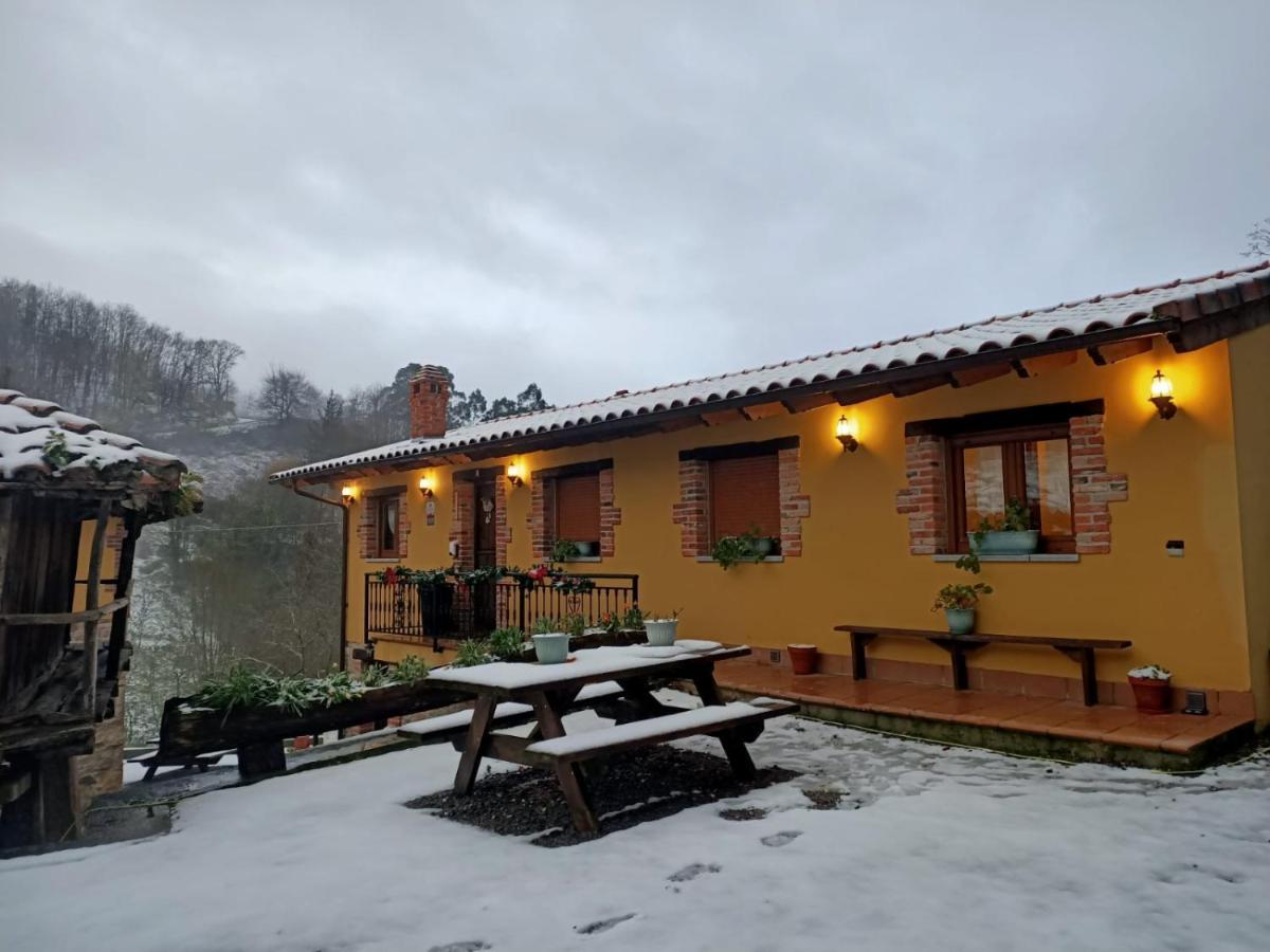 Apartmán Carroceu Rural Onís Exteriér fotografie